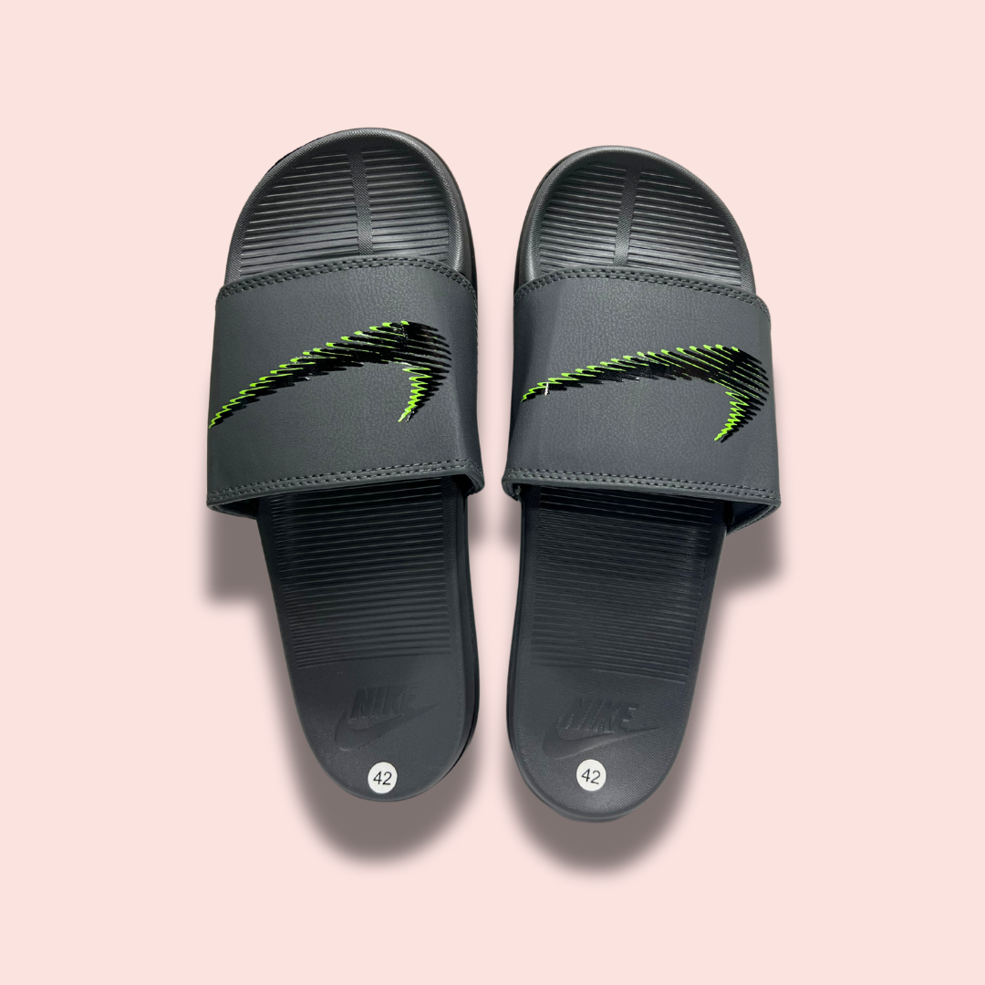 NIKE CELSO SLIDE