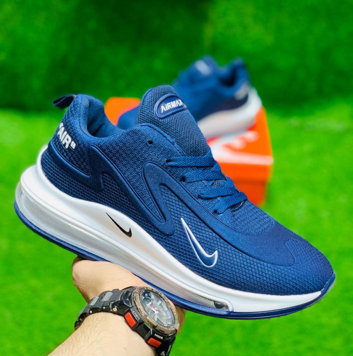 NIKE AIR MAX SNEAKERS