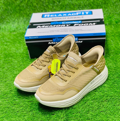 SKECHERS SNEAKER